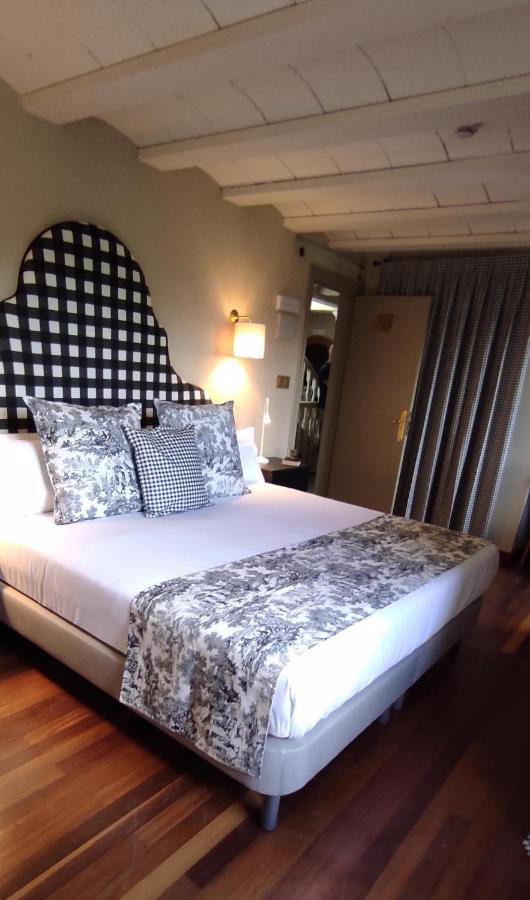 Maison Baron De La Galleta B&B Quintanilla de las Torres ภายนอก รูปภาพ