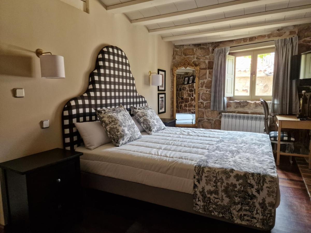 Maison Baron De La Galleta B&B Quintanilla de las Torres ภายนอก รูปภาพ