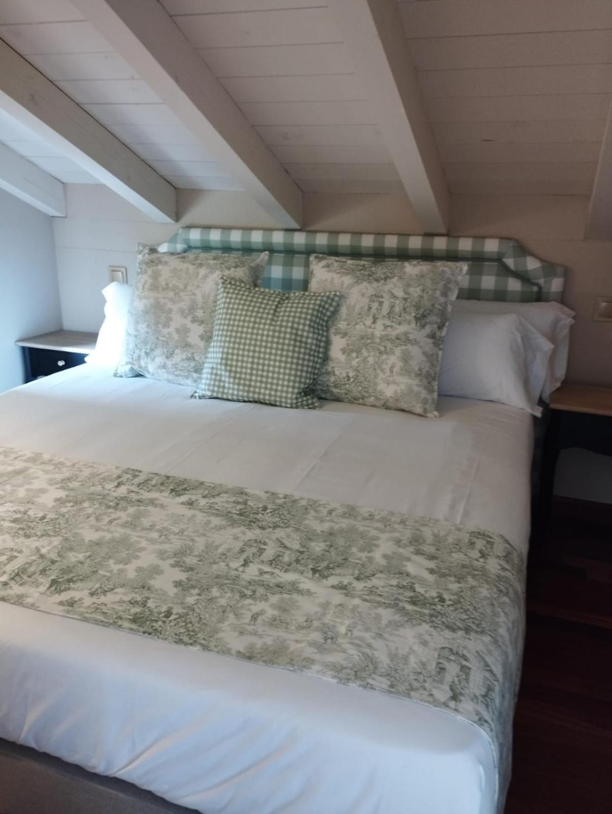 Maison Baron De La Galleta B&B Quintanilla de las Torres ภายนอก รูปภาพ